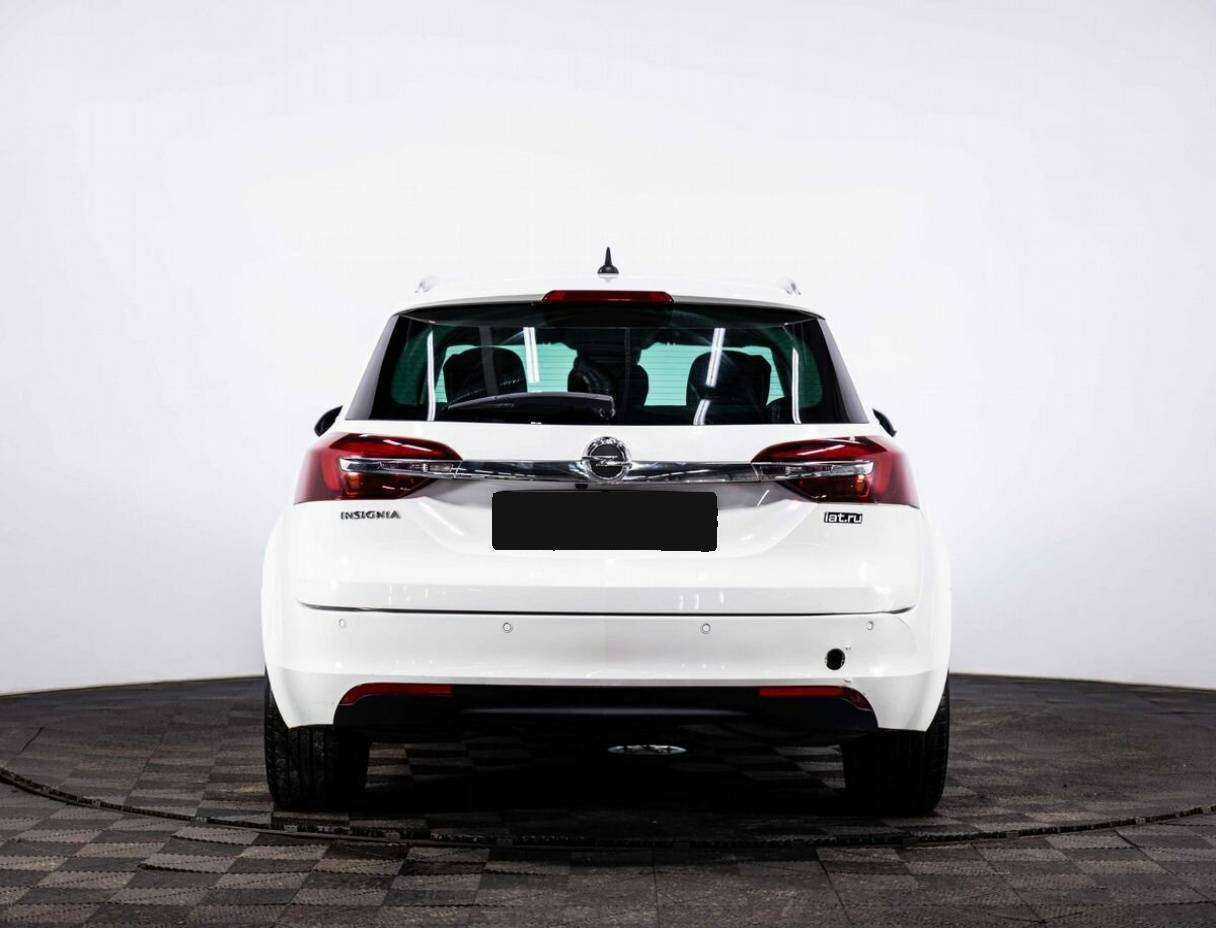 Opel Insignia 2013 года с пробегом. Фото: #4