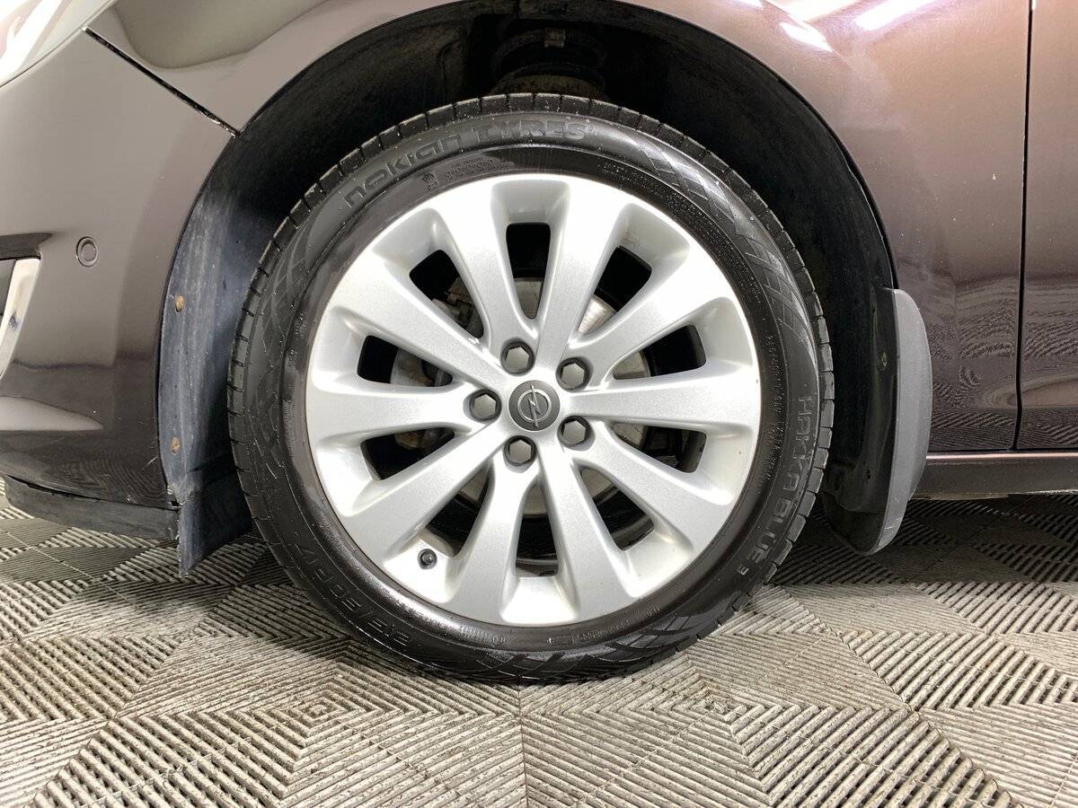 Opel Astra 2014 года с пробегом. Фото: #8