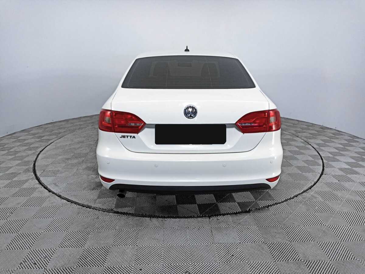 Volkswagen Jetta 2014 года с пробегом. Фото: #5