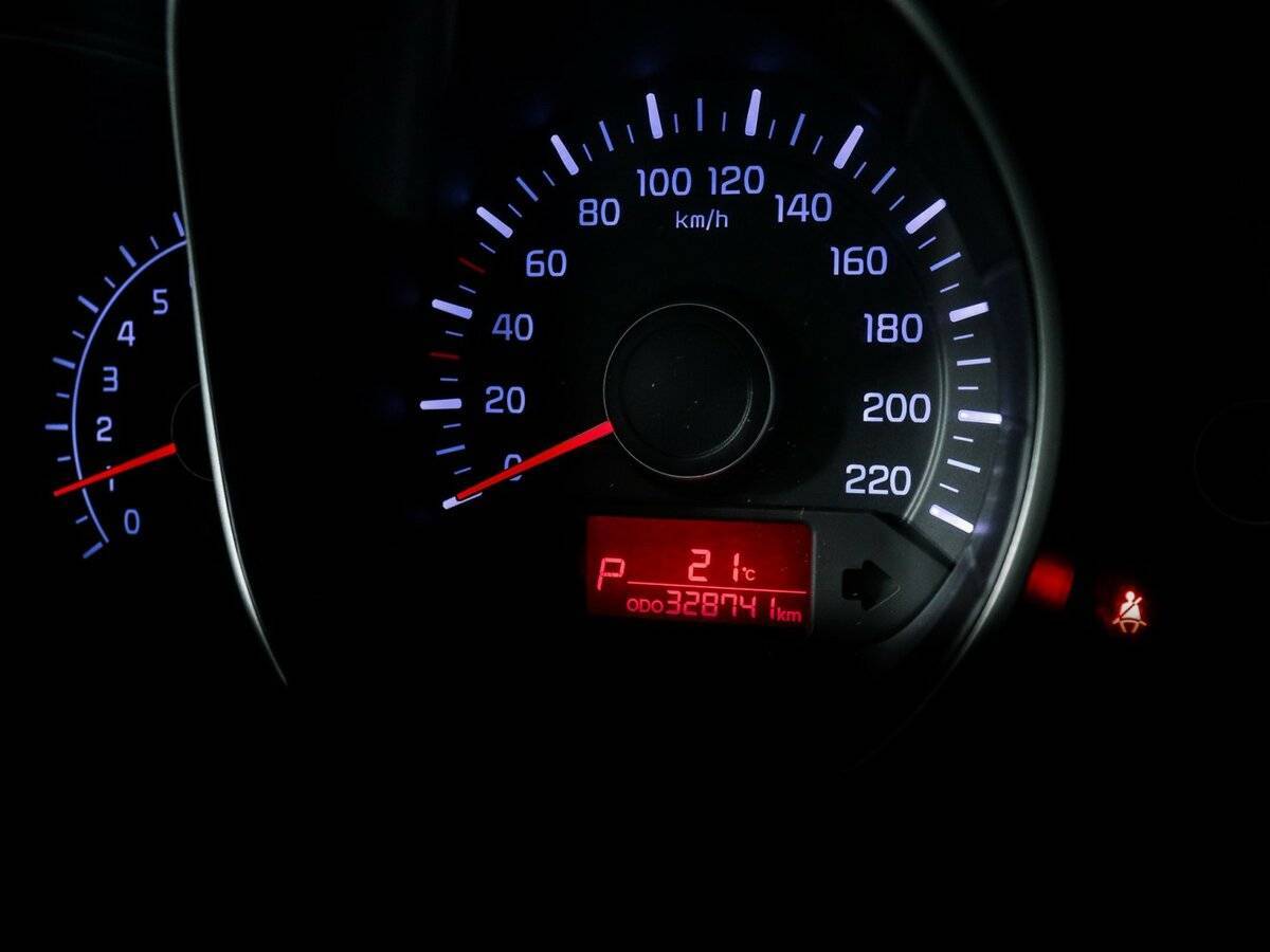 Kia Rio 2013 года с пробегом. Фото: #7