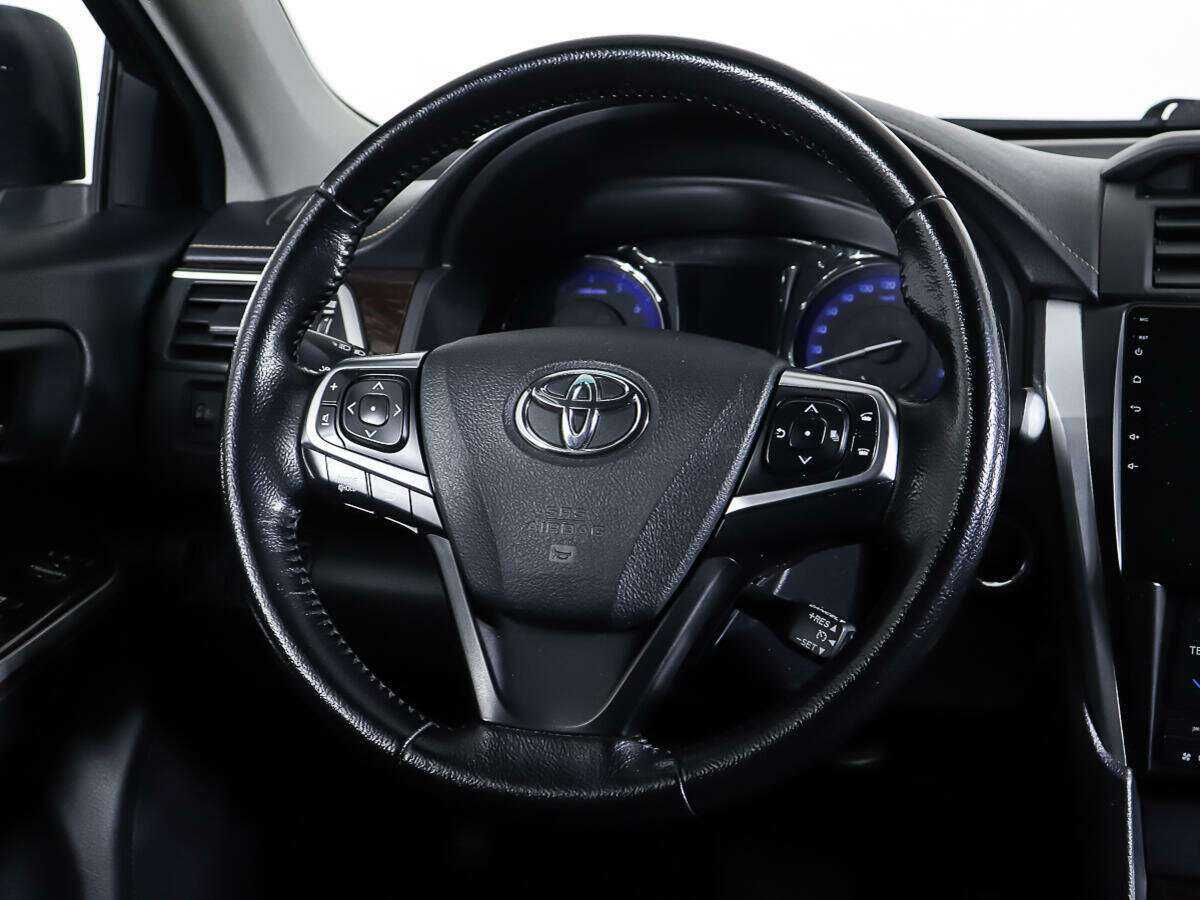 Toyota Camry 2014 года с пробегом. Фото: #14