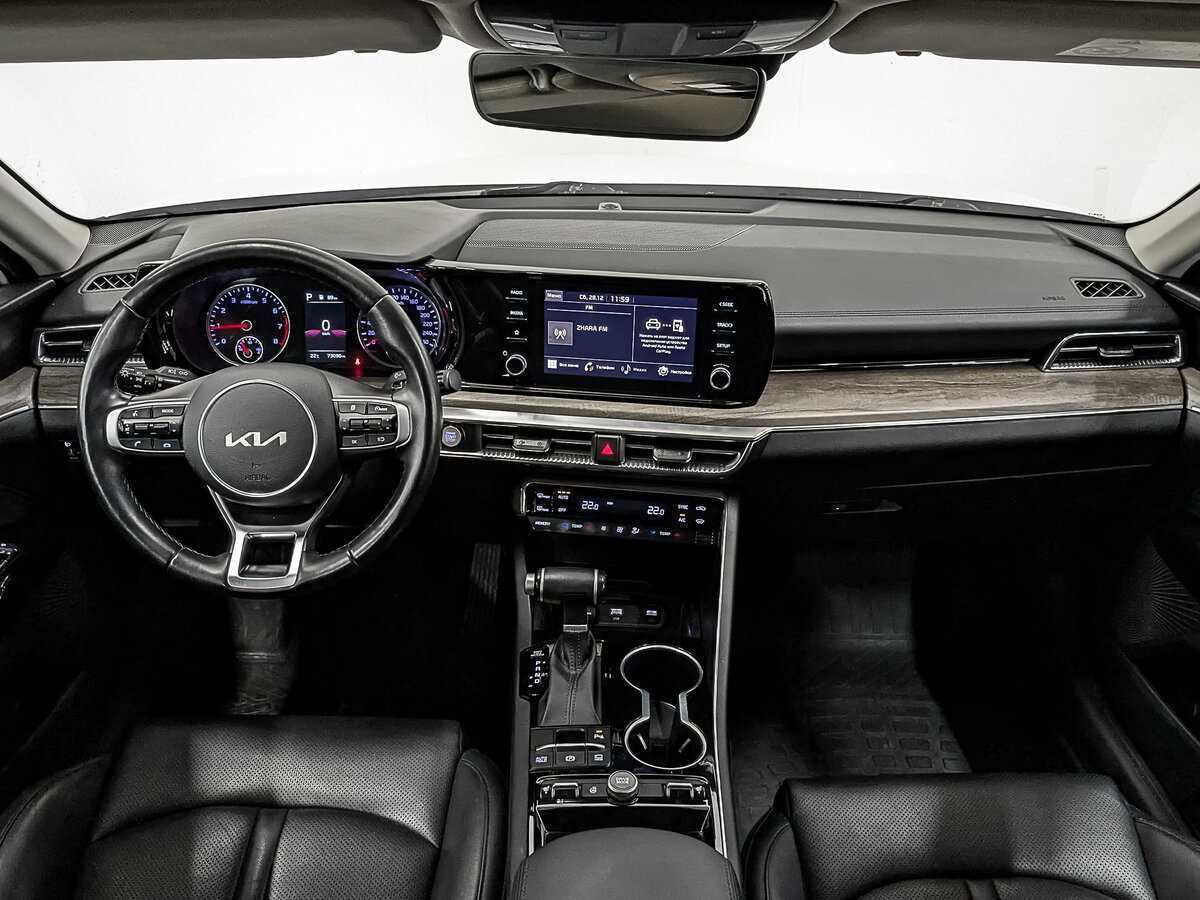 Kia K5 2022 года с пробегом. Фото: #11