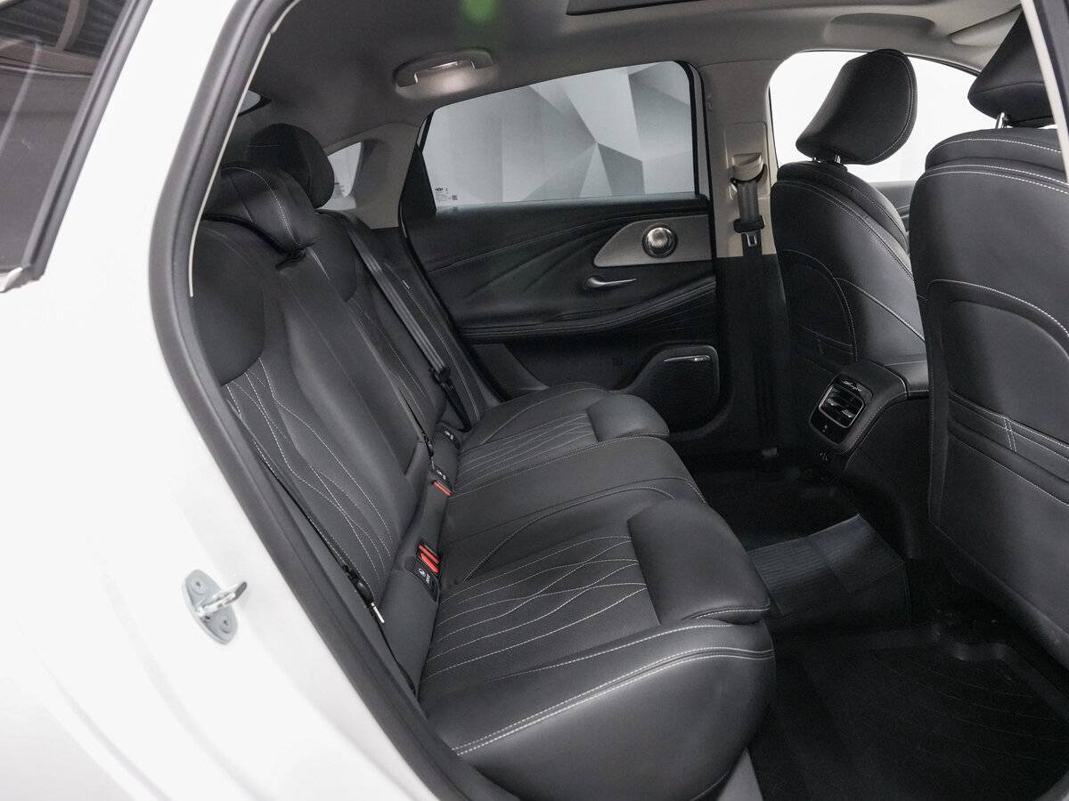 Chery Arrizo 8 2023 года с пробегом. Фото: #12