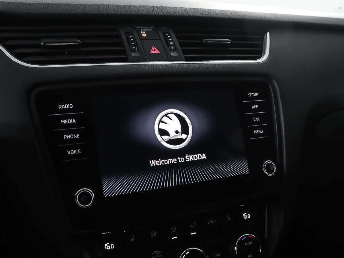 Skoda Octavia 2018 года с пробегом. Фото: #16