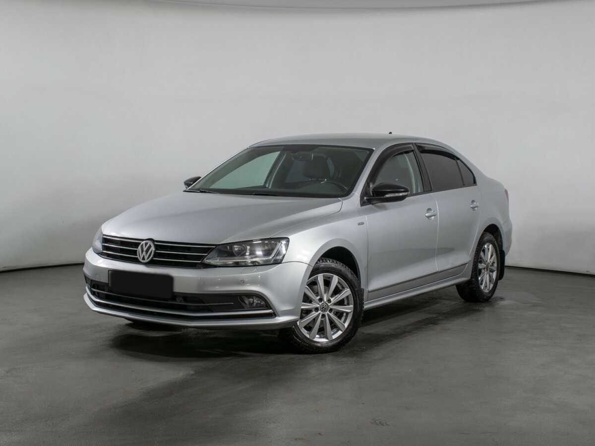 Volkswagen Jetta 2018 года с пробегом. Посмотреть фото