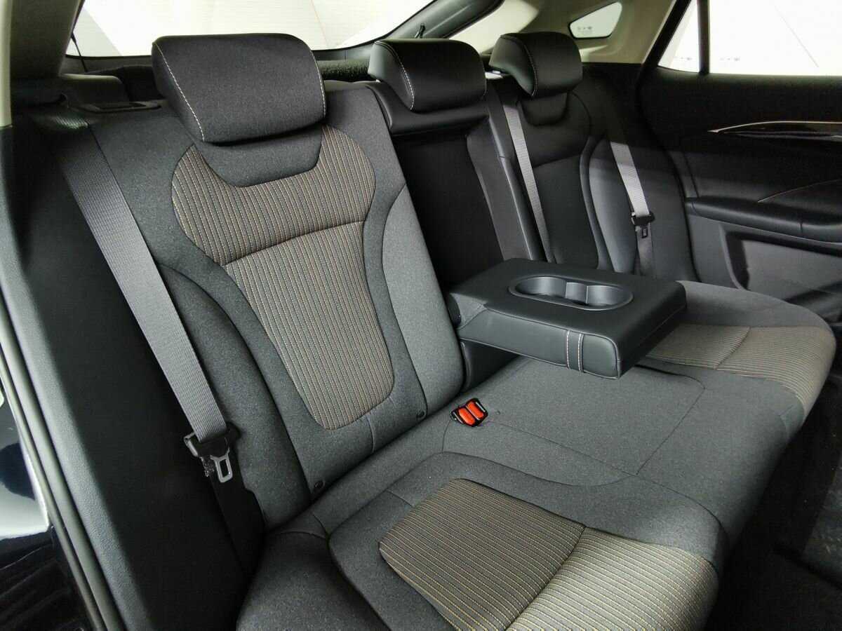 FAW Bestune B70 2023 года с пробегом. Фото: #10