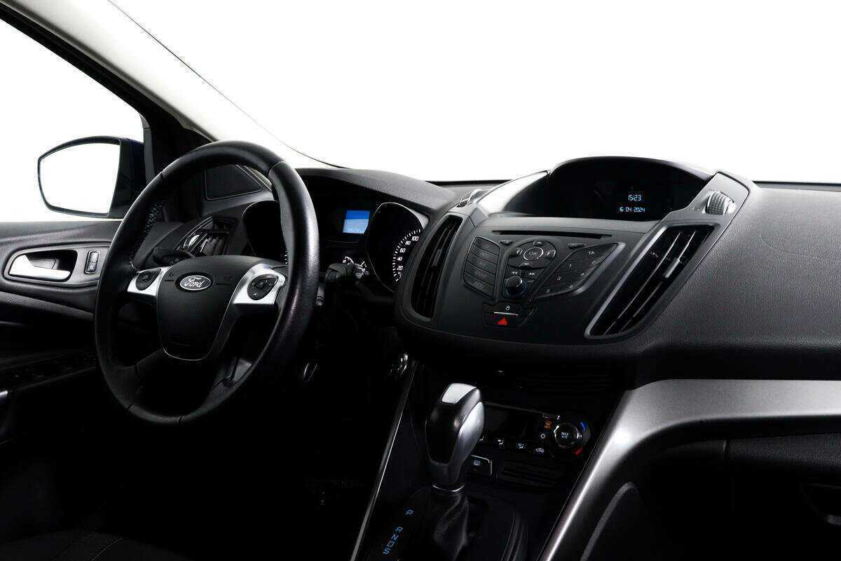 Ford Kuga 2015 года с пробегом. Фото: #8