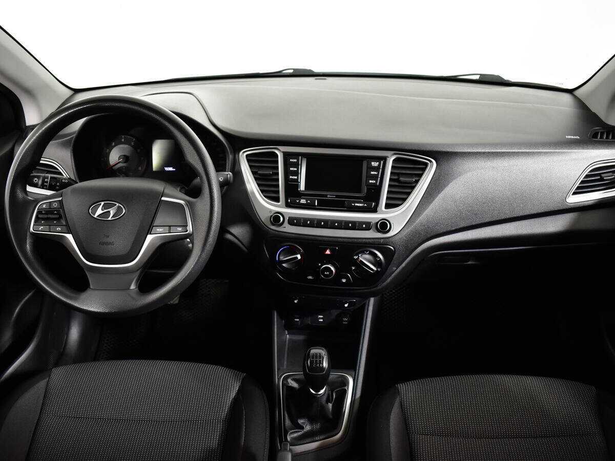 Hyundai Solaris 2021 года с пробегом. Фото: #9