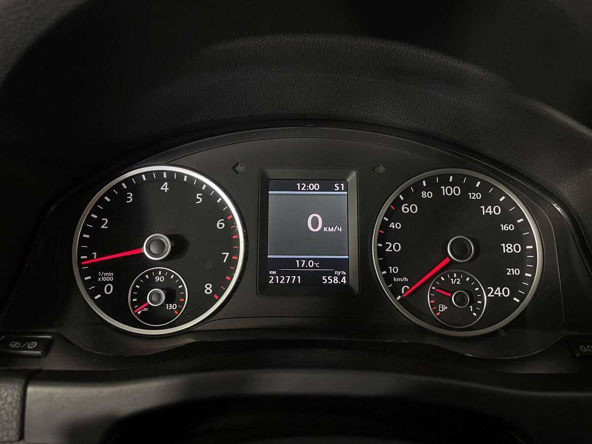 Volkswagen Tiguan 2013 года с пробегом. Фото: #12