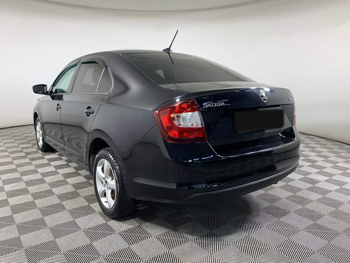 Skoda Rapid 2018 года с пробегом. Фото: #6