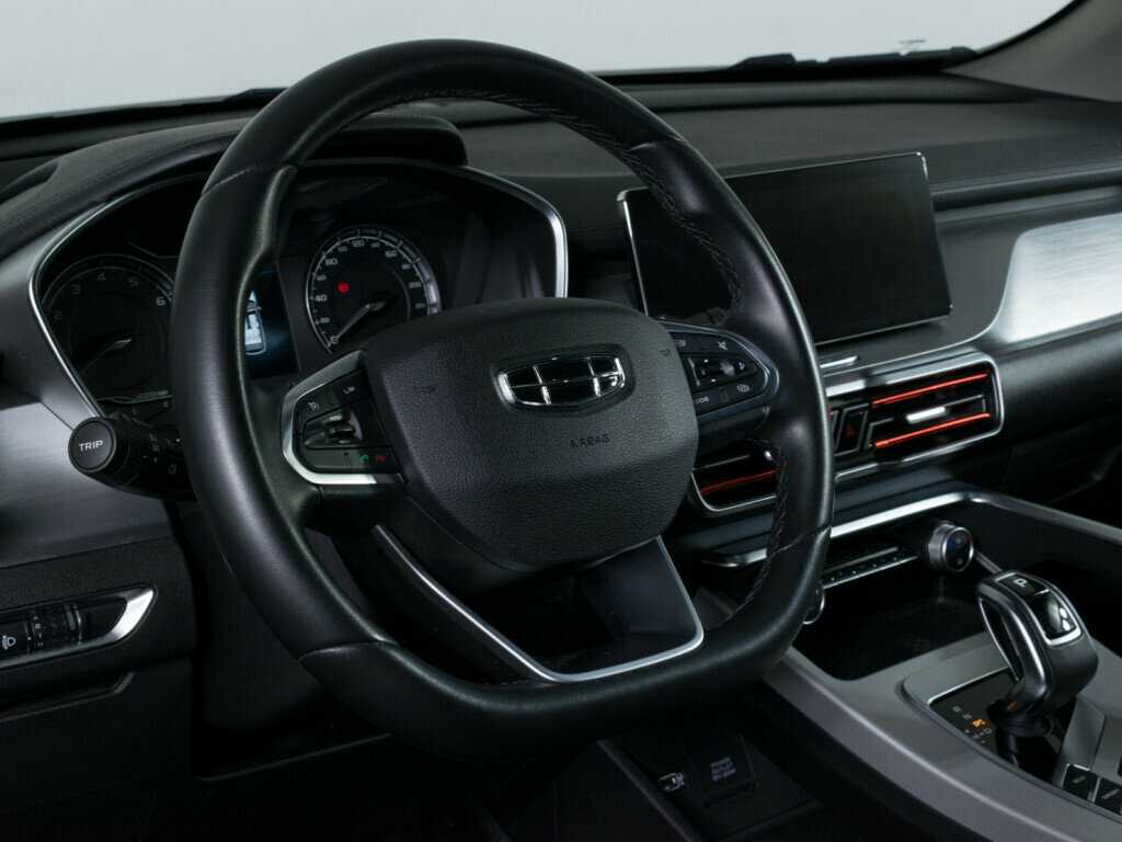 Geely Coolray 2022 года с пробегом. Фото: #11