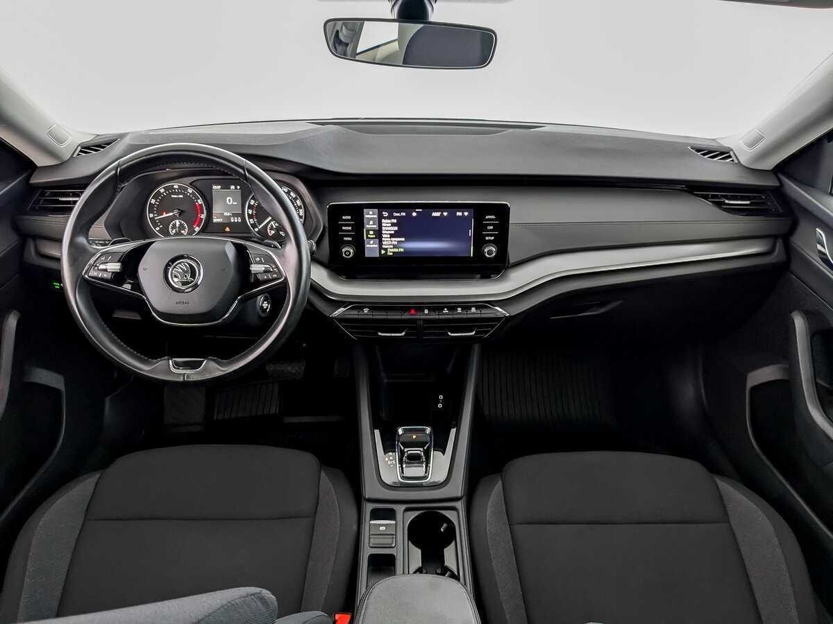 Skoda Octavia 2021 года с пробегом. Фото: #11