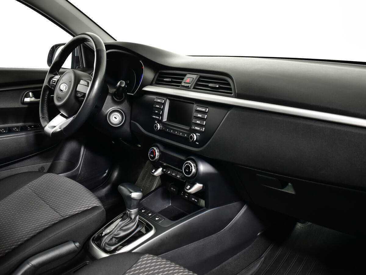 Kia Rio 2019 года с пробегом. Фото: #6