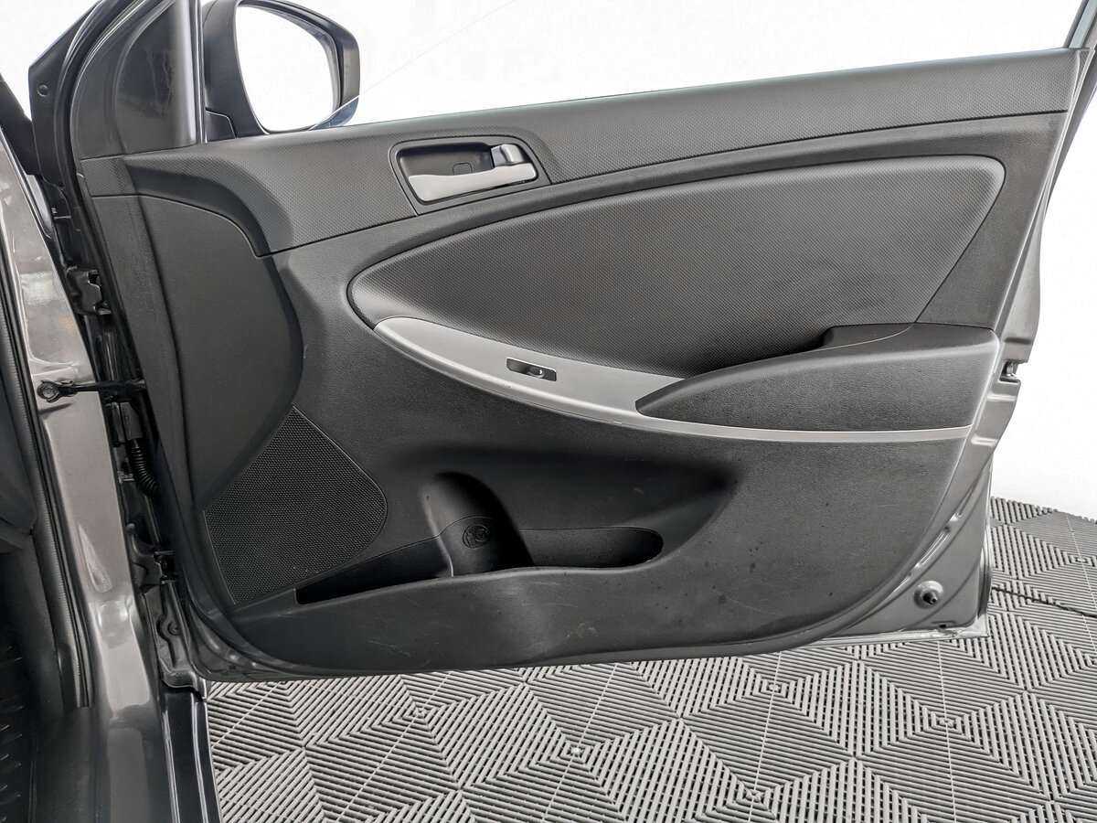 Hyundai Solaris 2014 года с пробегом. Фото: #19