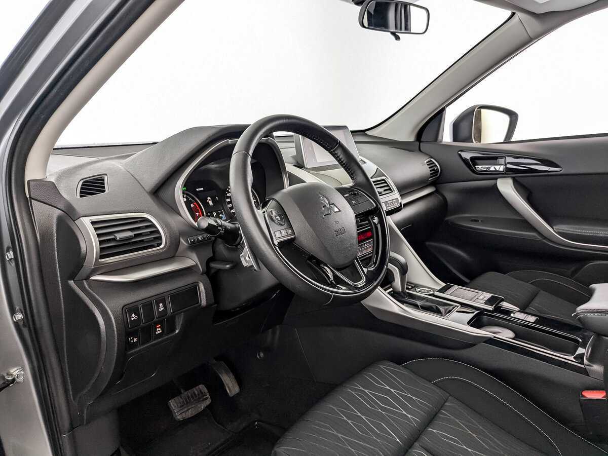 Mitsubishi Eclipse Cross 2019 года с пробегом. Фото: #15