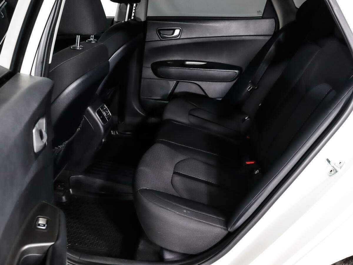 Kia Optima 2019 года с пробегом. Фото: #9