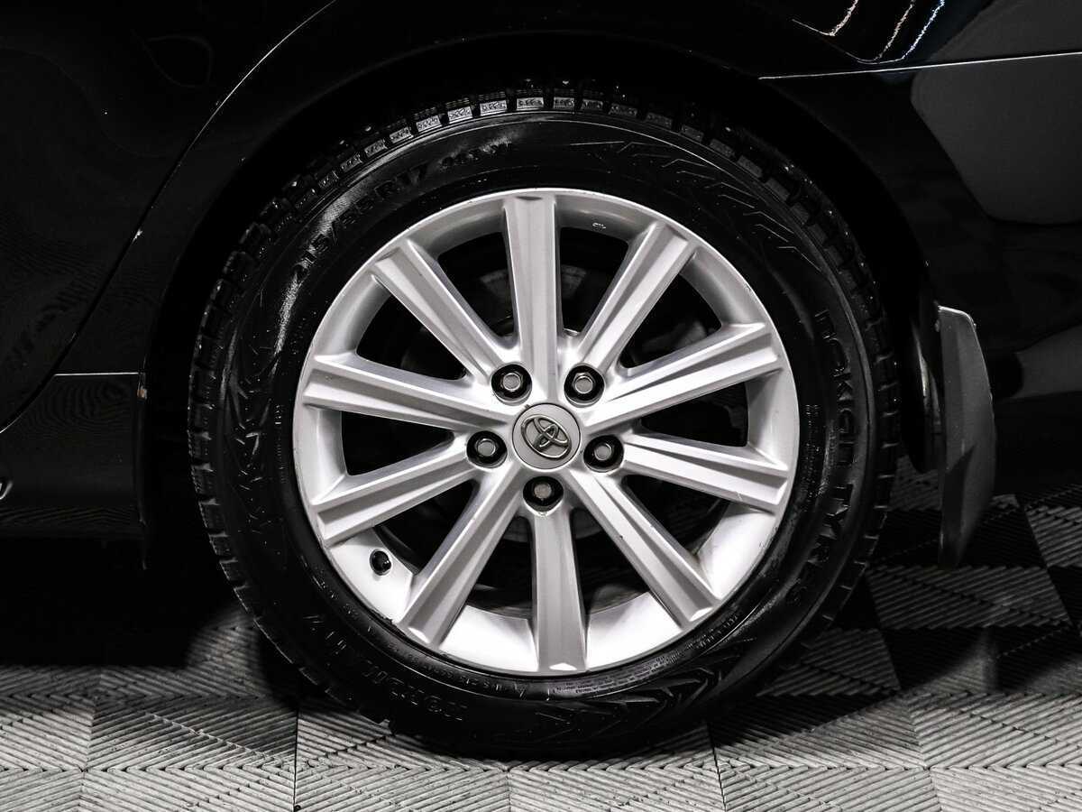 Toyota Camry 2013 года с пробегом. Фото: #15