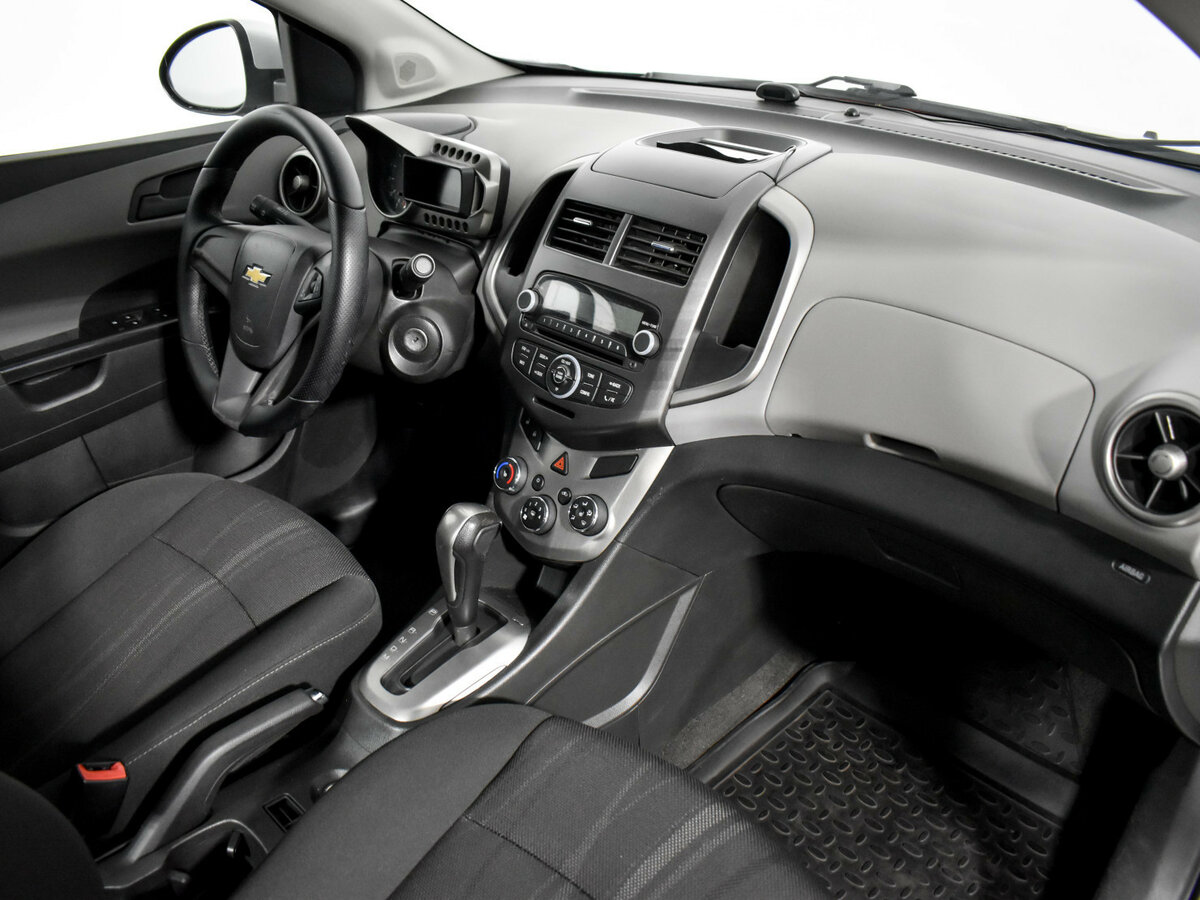 Chevrolet Aveo 2014 года с пробегом. Фото: #11