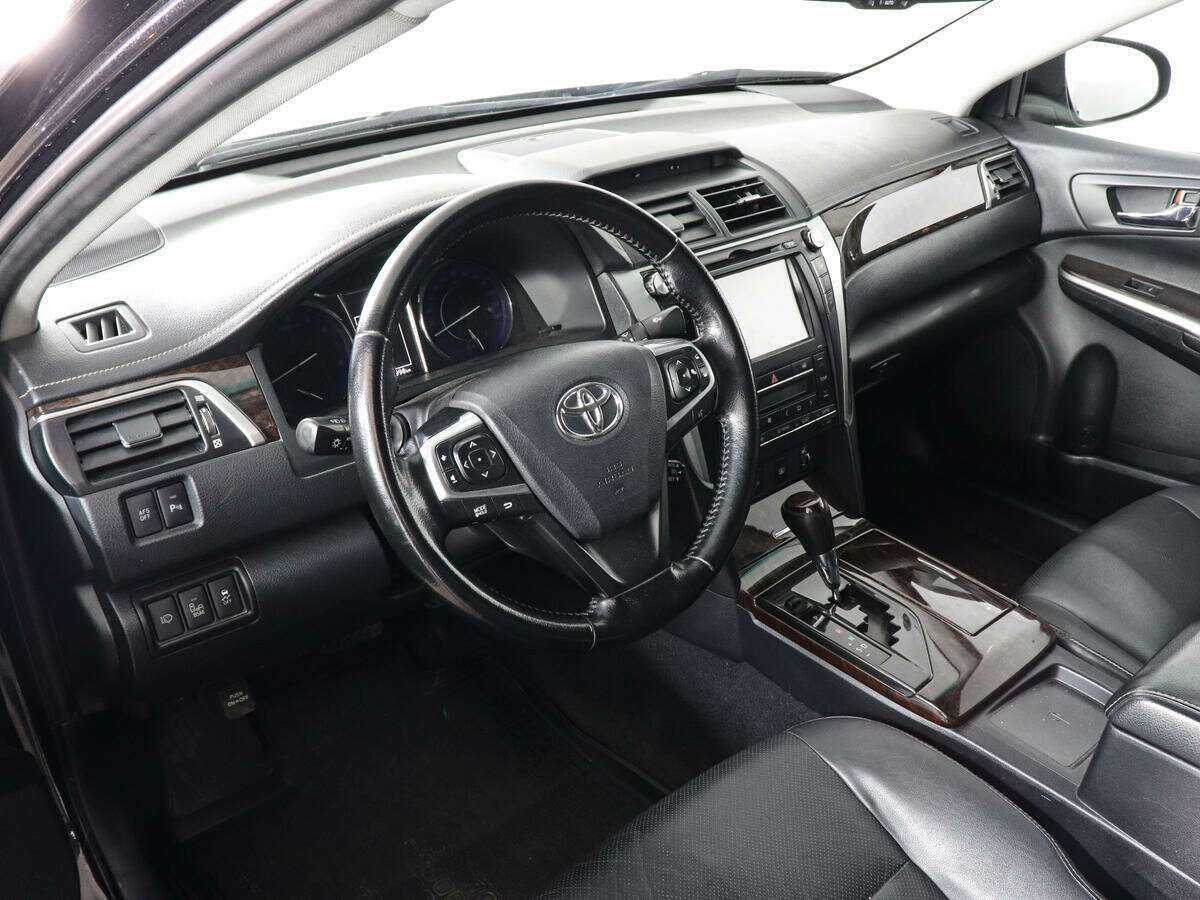 Toyota Camry 2015 года с пробегом. Фото: #8