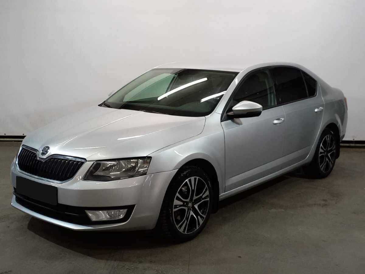 Skoda Octavia 2015 года с пробегом. Посмотреть фото