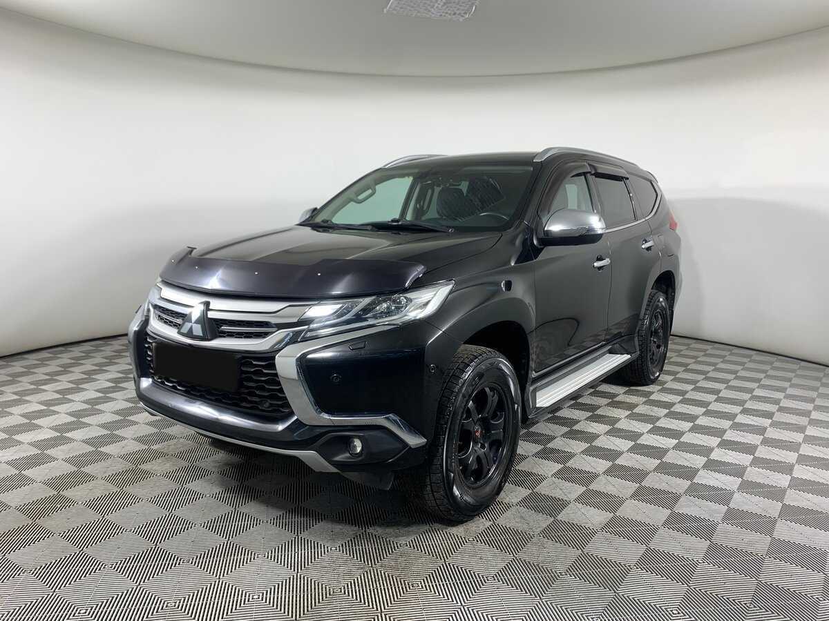 Mitsubishi Pajero Sport 2017 года с пробегом. Фото: #0