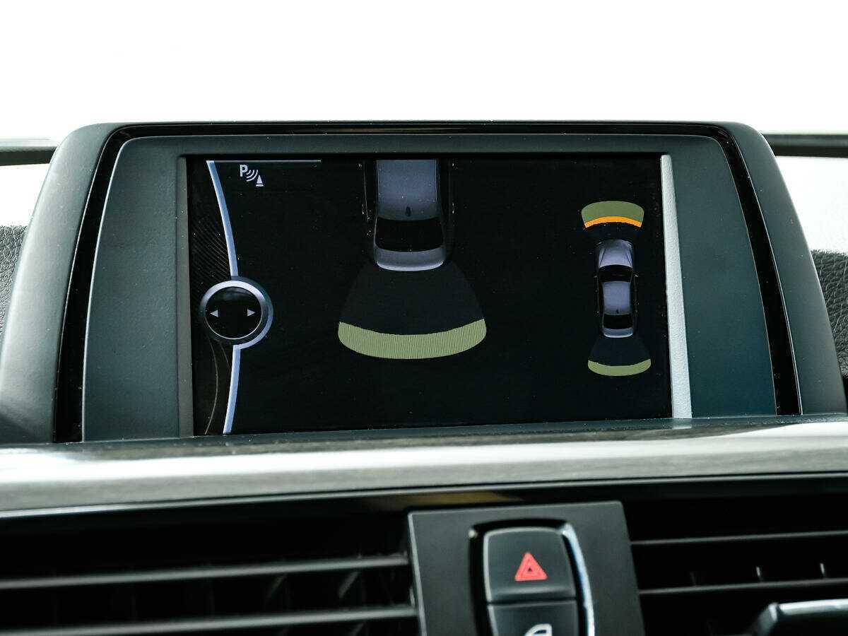 BMW 3 серии 2013 года с пробегом. Фото: #14