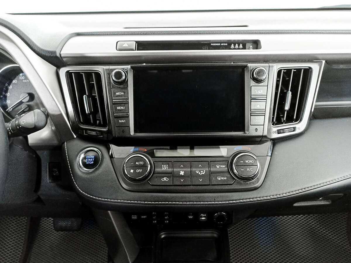 Toyota RAV4 2019 года с пробегом. Фото: #14