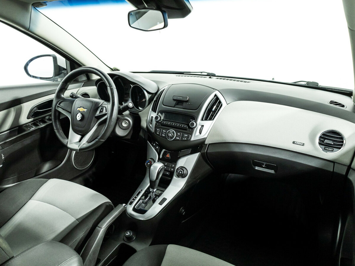 Chevrolet Cruze 2013 года с пробегом. Фото: #8