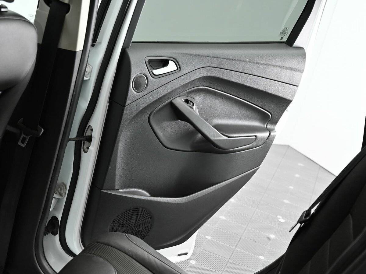 Ford Kuga 2013 года с пробегом. Фото: #14