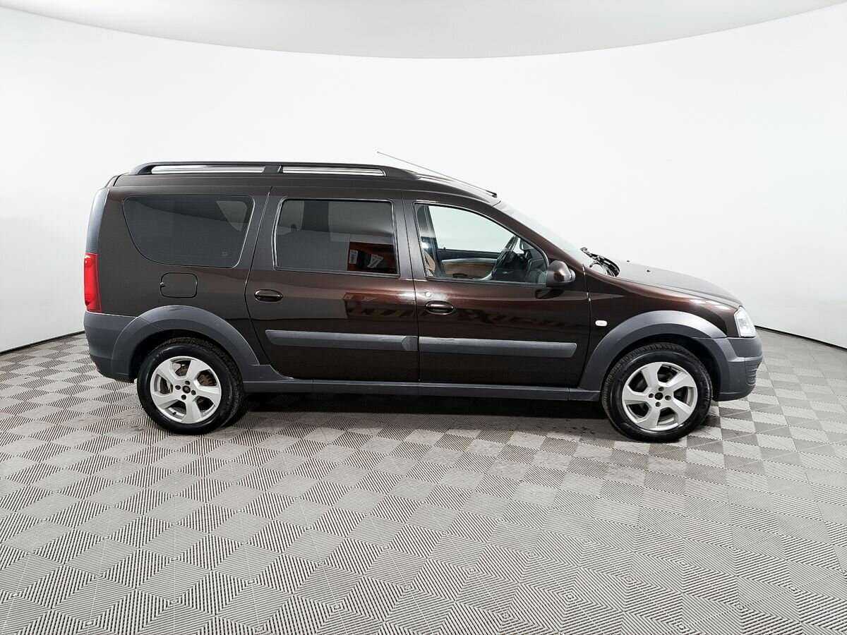 Lada (ВАЗ) Largus 2019 года с пробегом. Фото: #3