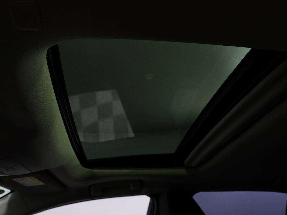 Toyota Corolla 2022 года с пробегом. Фото: #12