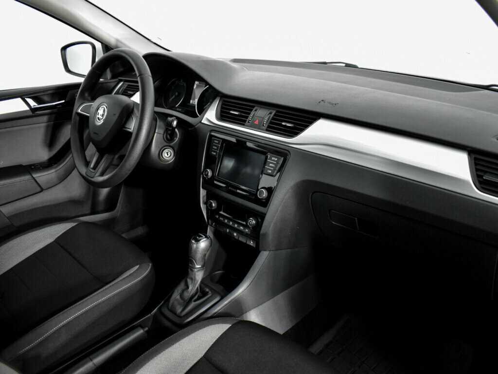 Skoda Rapid 2018 года с пробегом. Фото: #10