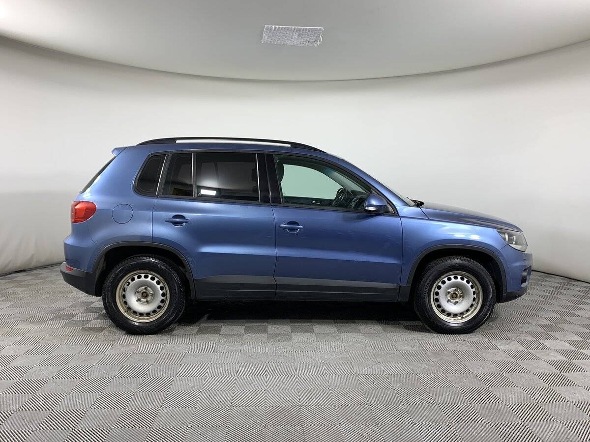 Volkswagen Tiguan 2012 года с пробегом. Фото: #3