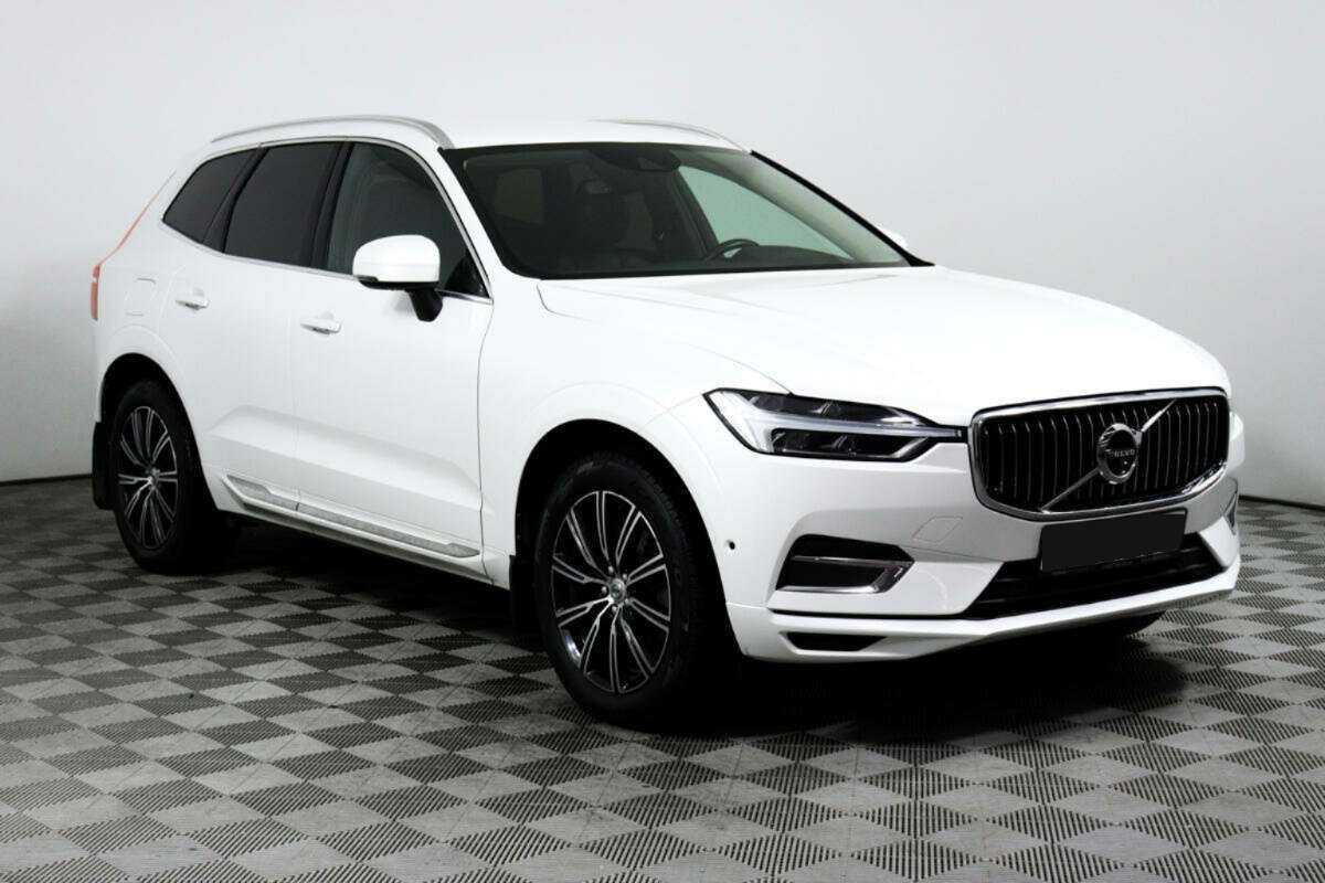 Volvo XC60 2018 года с пробегом. Фото: #2