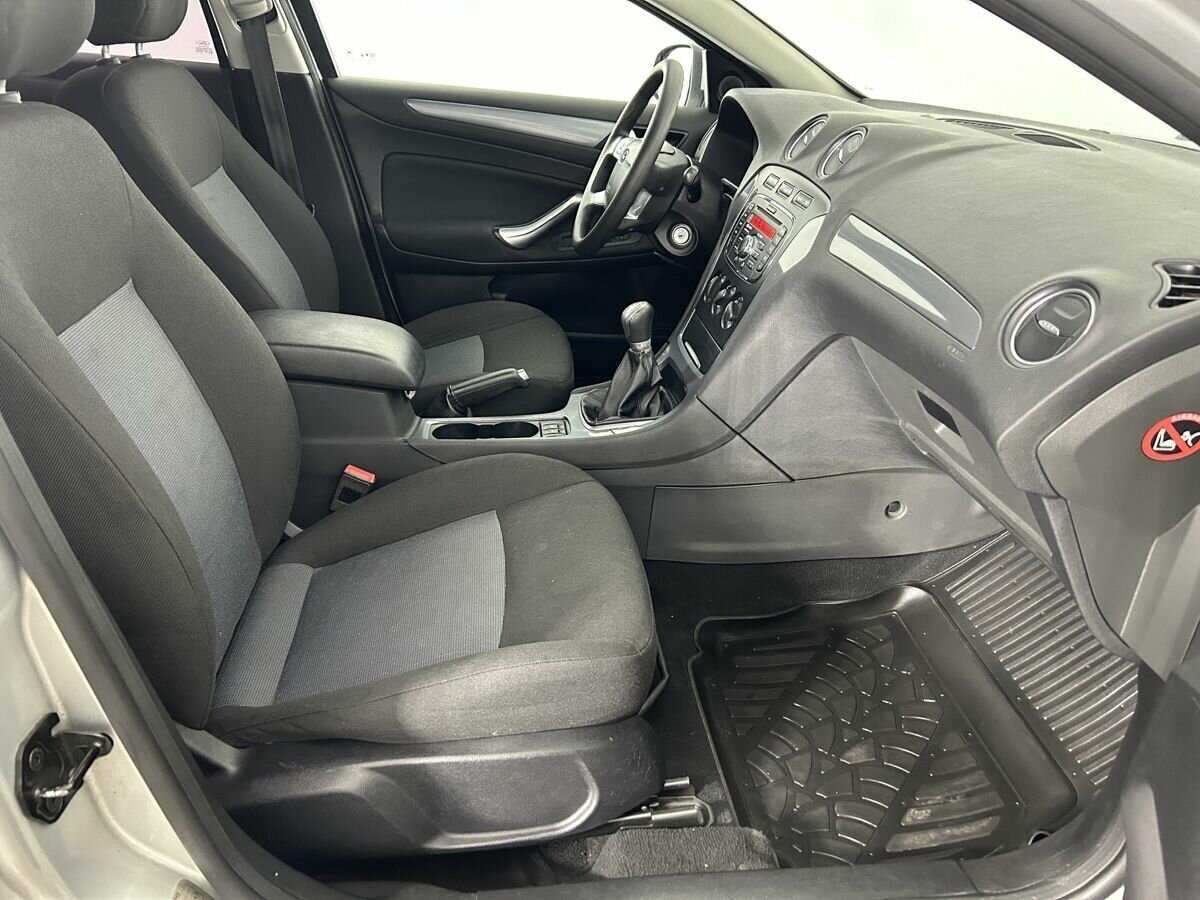 Ford Mondeo 2012 года с пробегом. Фото: #13