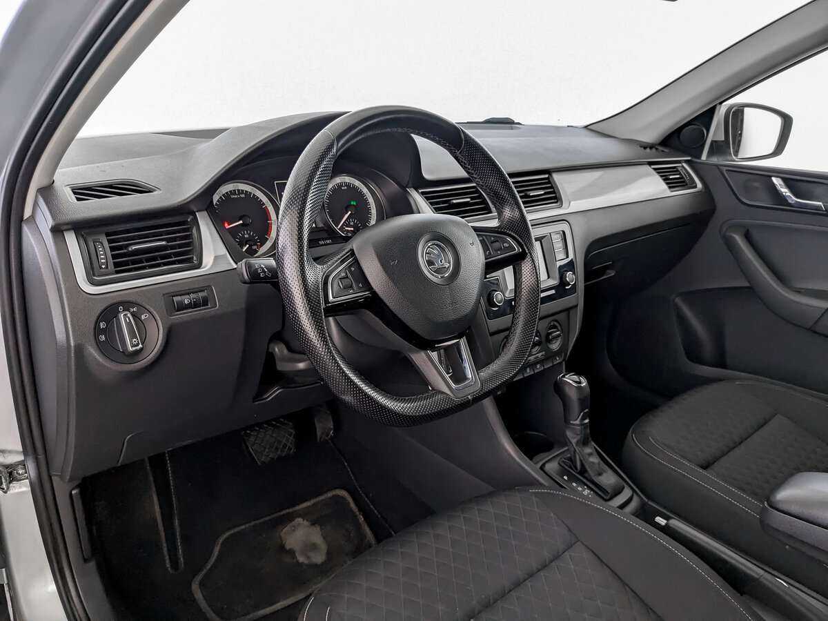 Skoda Rapid 2016 года с пробегом. Фото: #12