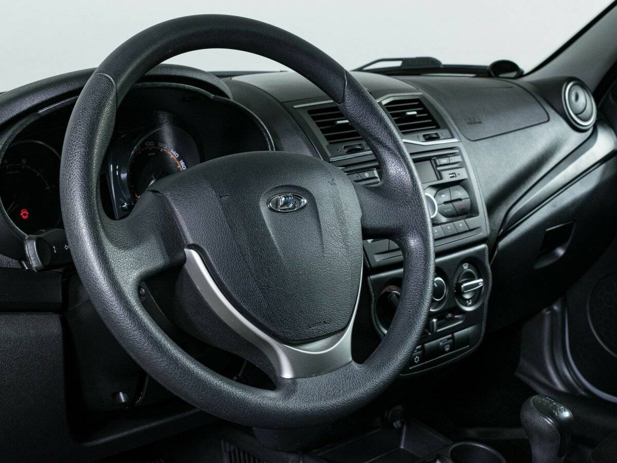 Lada (ВАЗ) Granta 2020 года с пробегом. Фото: #13