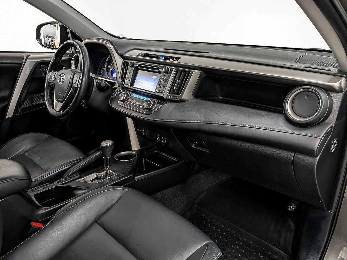 Toyota RAV4 2014 года с пробегом. Фото: #12