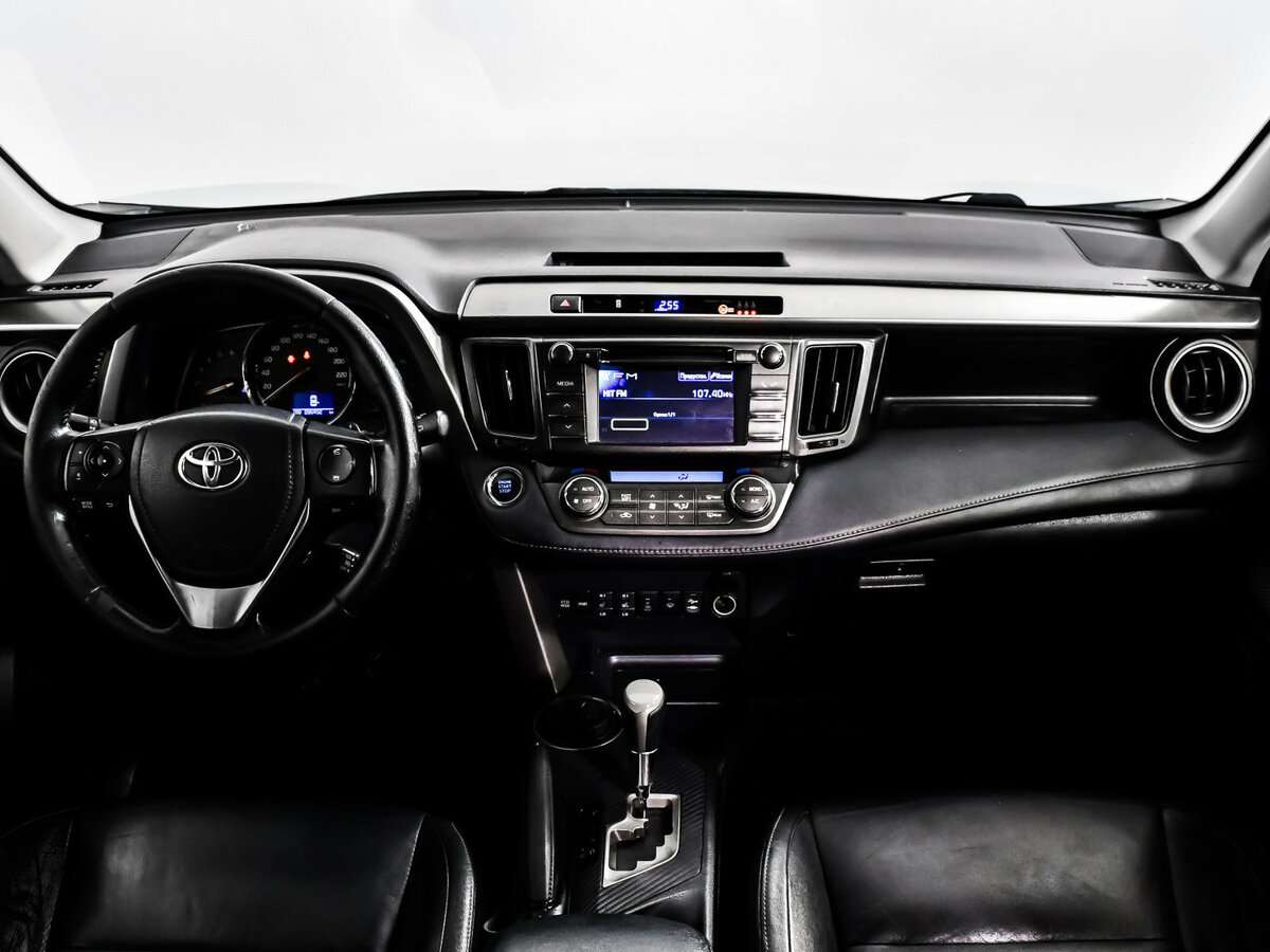 Toyota RAV4 2013 года с пробегом. Фото: #7