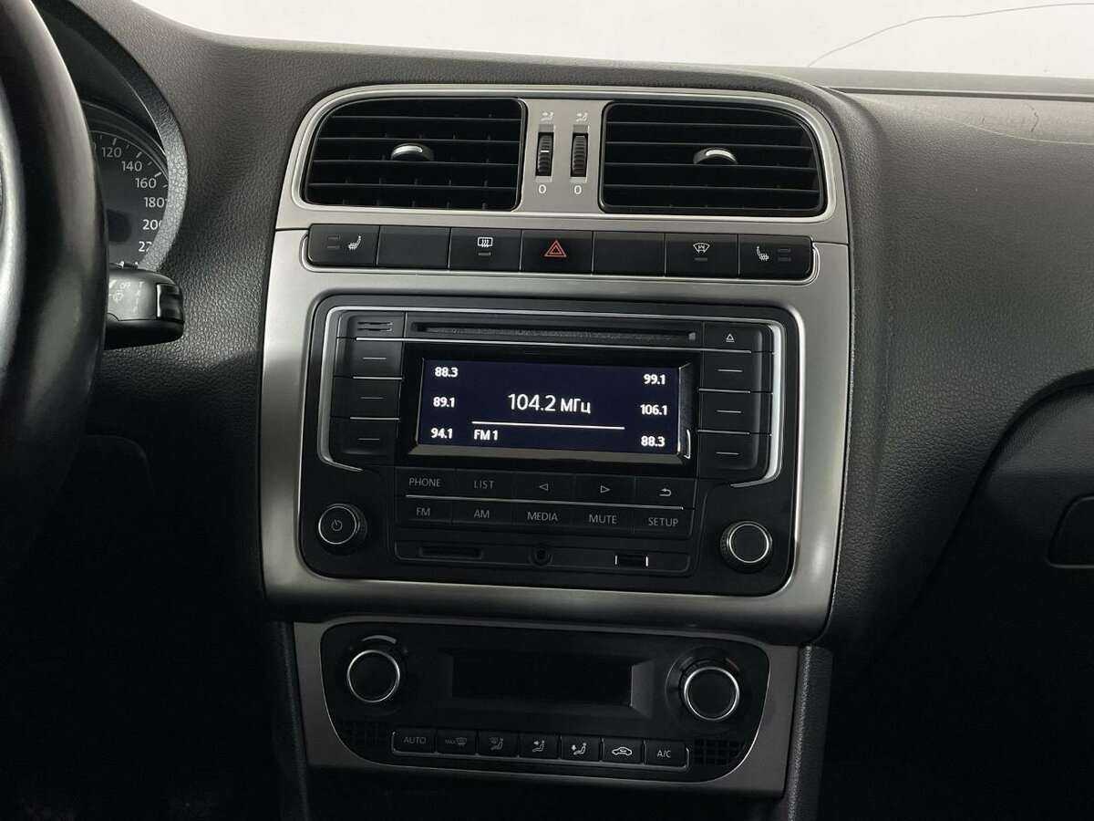 Volkswagen Polo 2015 года с пробегом. Фото: #10