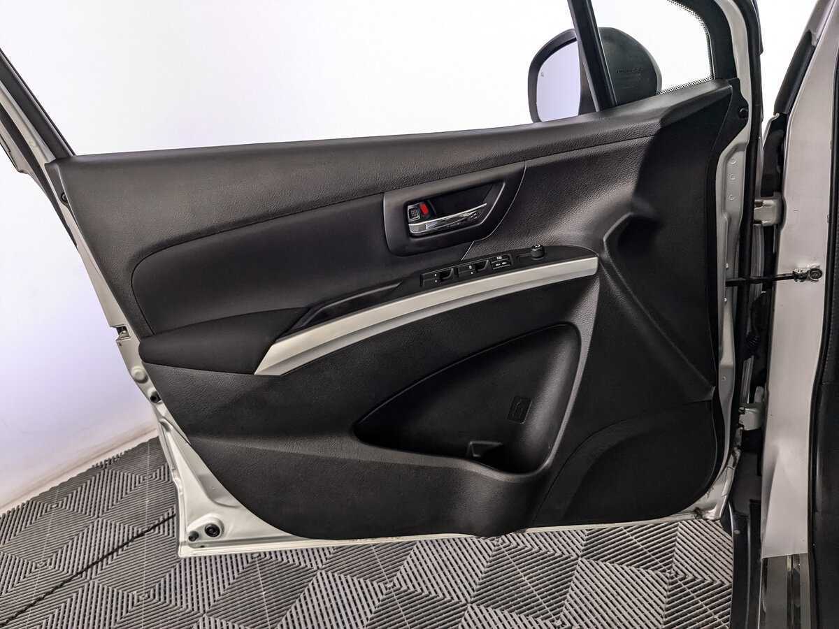 Suzuki SX4 2018 года с пробегом. Фото: #14