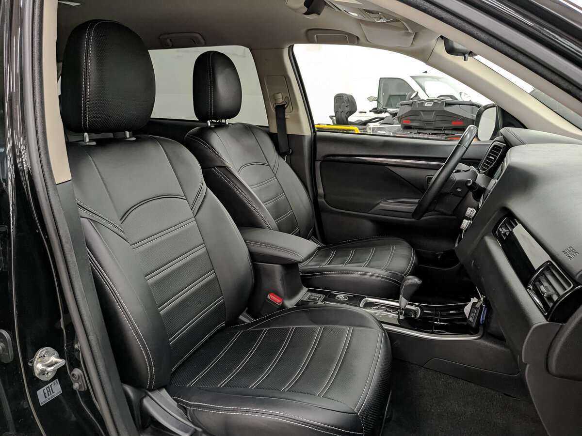 Mitsubishi Outlander 2020 года с пробегом. Фото: #19