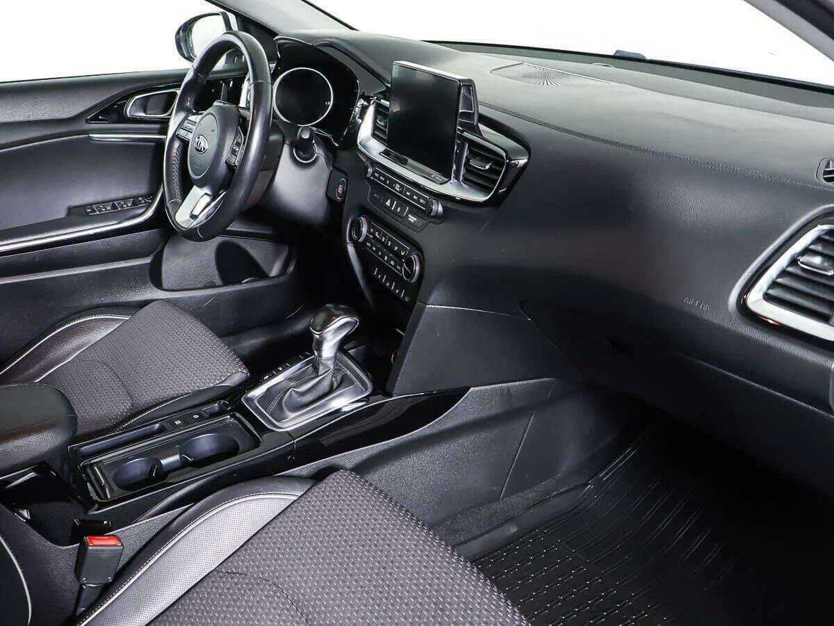 Kia Ceed 2018 года с пробегом. Фото: #8