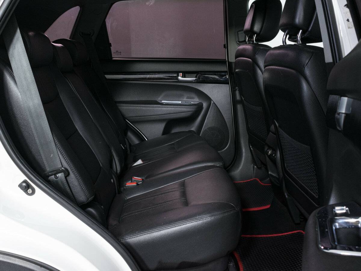 Kia Sorento 2013 года с пробегом. Фото: #11