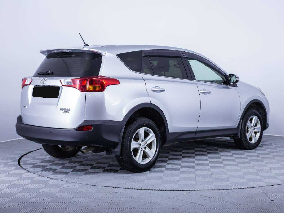 Toyota RAV4 2013 года с пробегом. Фото: #4
