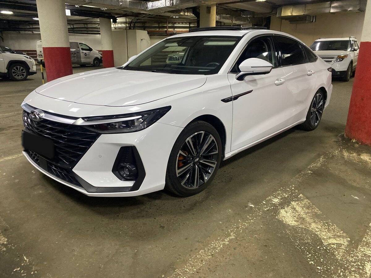 Chery Arrizo 8 2023 года с пробегом. Посмотреть фото