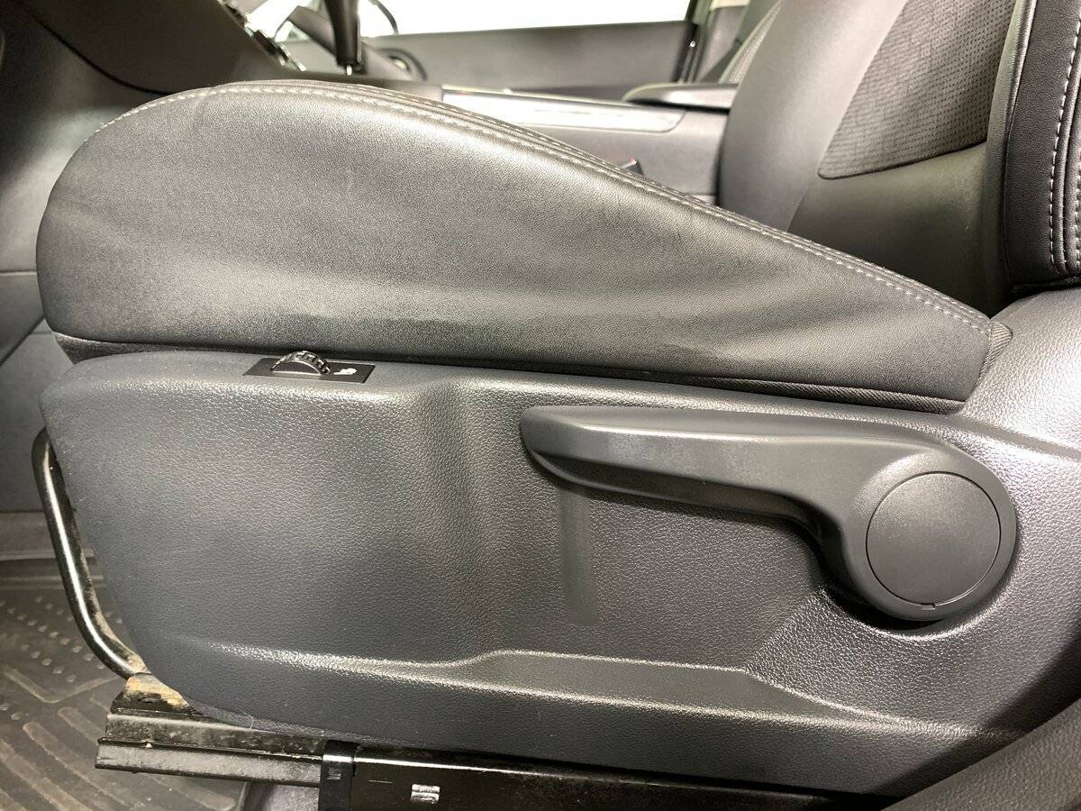 Peugeot 3008 2014 года с пробегом. Фото: #13