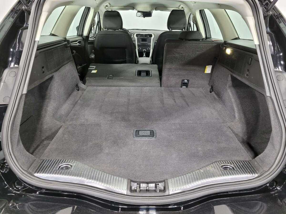 Ford Mondeo 2016 года с пробегом. Фото: #17