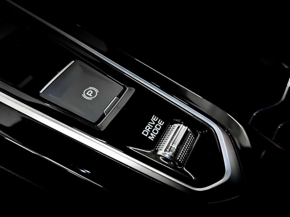 Geely Coolray 2024 года с пробегом. Фото: #21