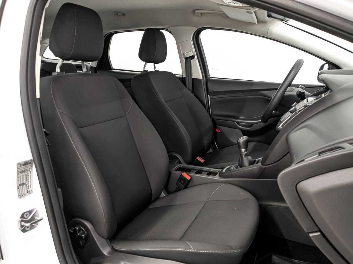 Ford Focus 2017 года с пробегом. Фото: #21